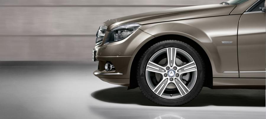  Mercedes-Benz C300 Special Edition 2009 года  (фото 7 из 10)